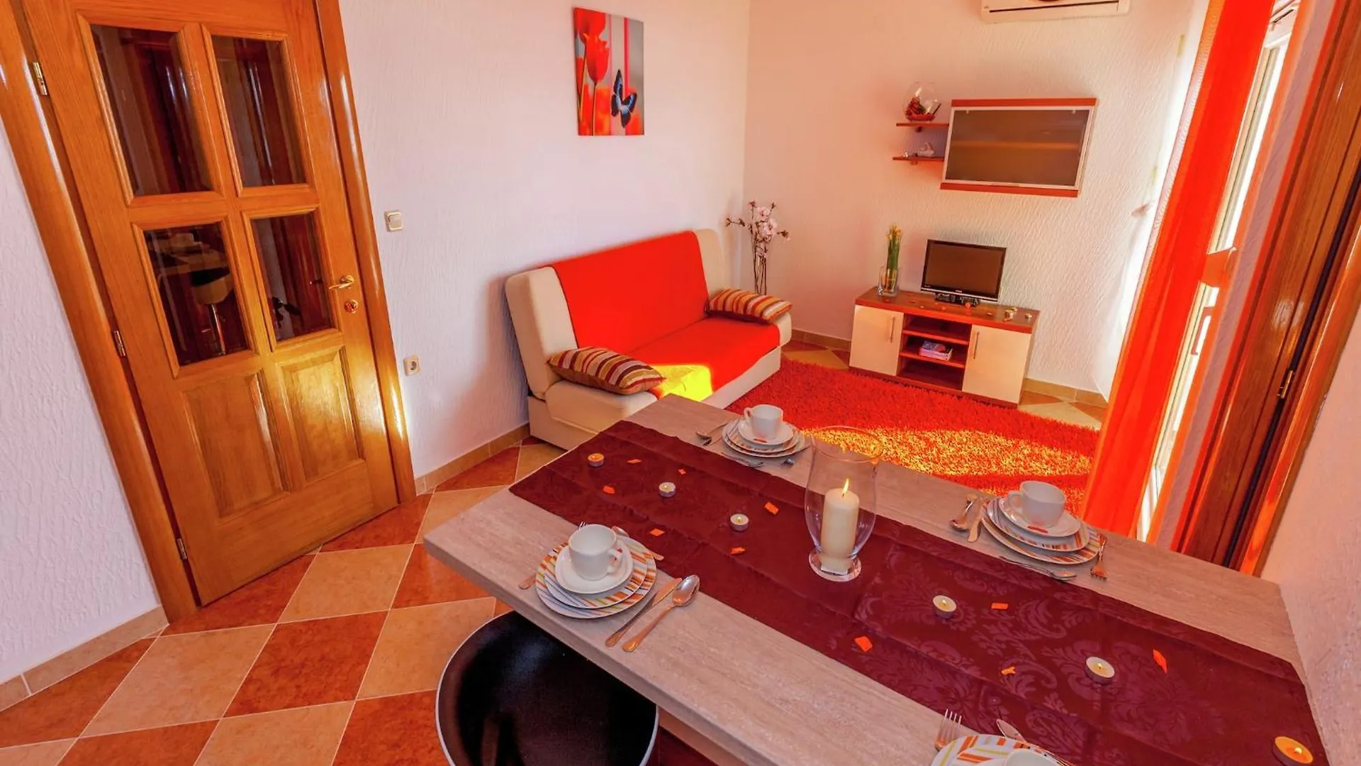 Spacious Apartment In Dramalj With Swimming Pool