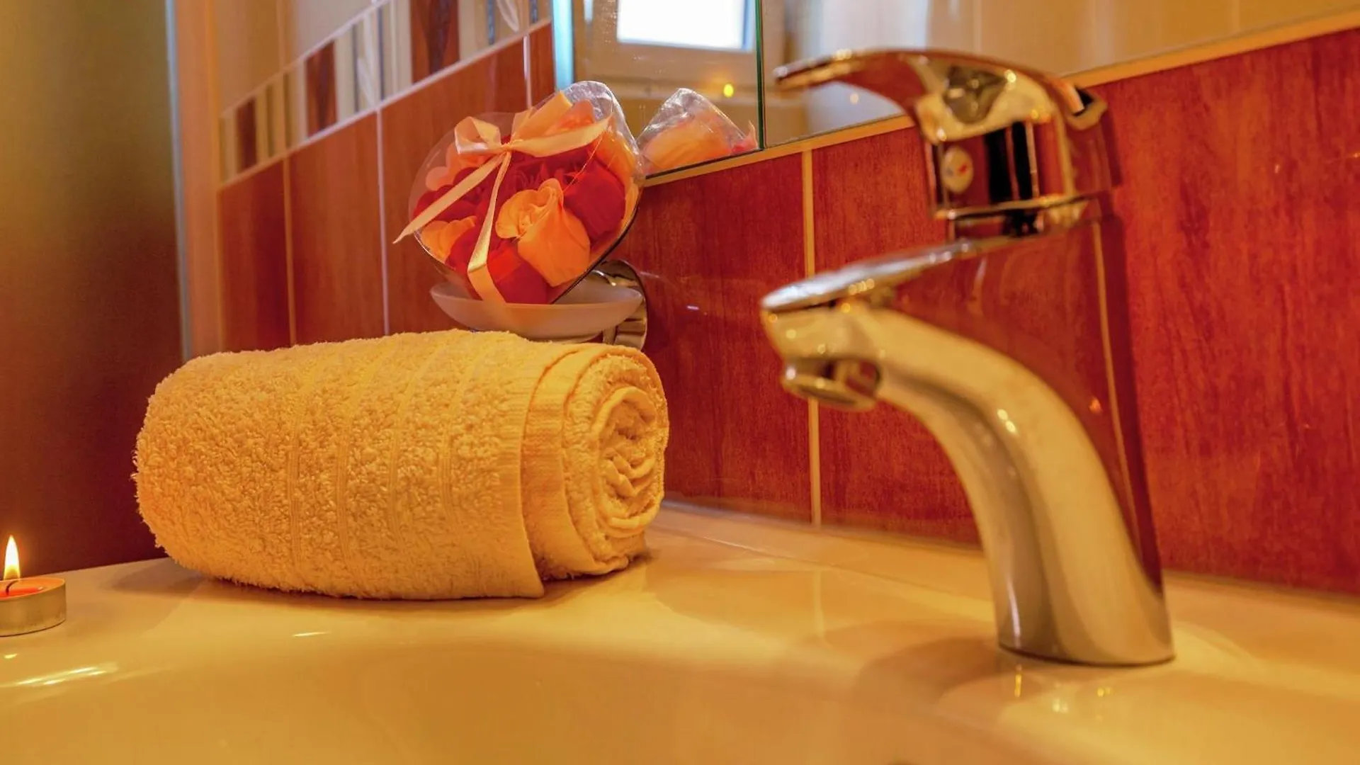 Spacious Apartment In Dramalj With Swimming Pool