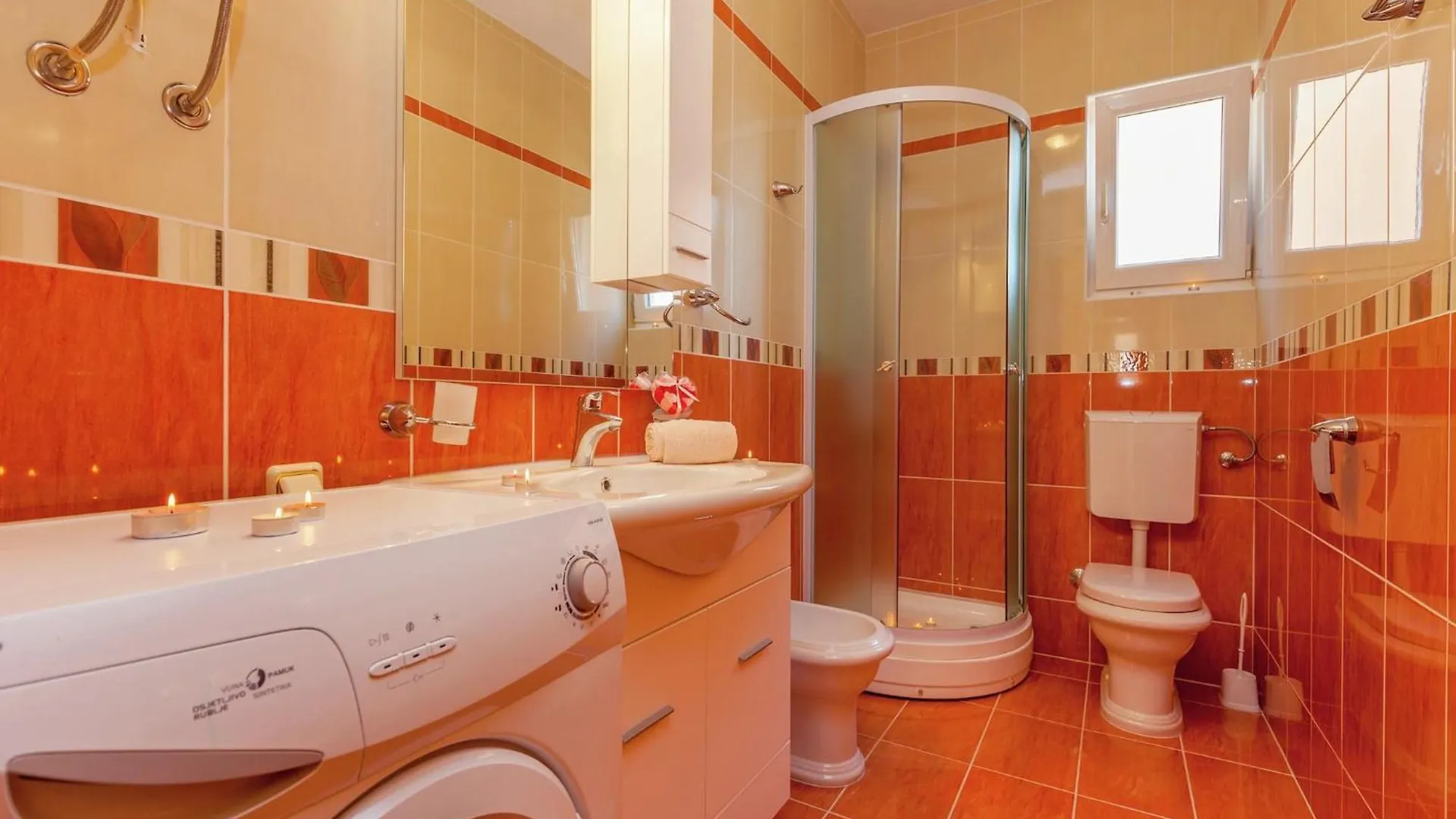 Spacious Apartment In Dramalj With Swimming Pool