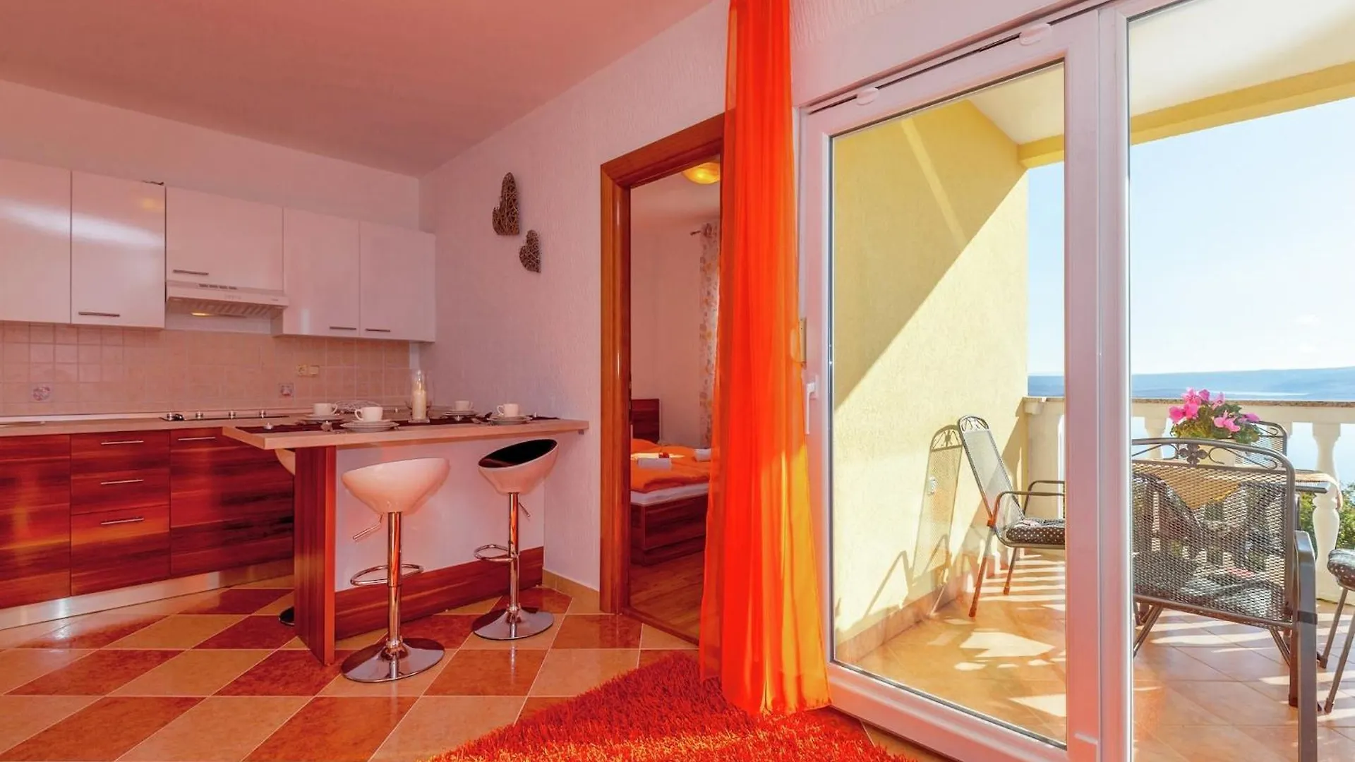Spacious Apartment In Dramalj With Swimming Pool 0*,  Chorvatsko